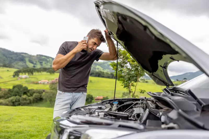 How Does Roadside Assistance Work