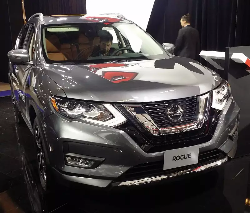 cars for teens 2019 Nissan Rogue Hybrid