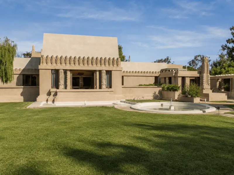 Hollyhock House
