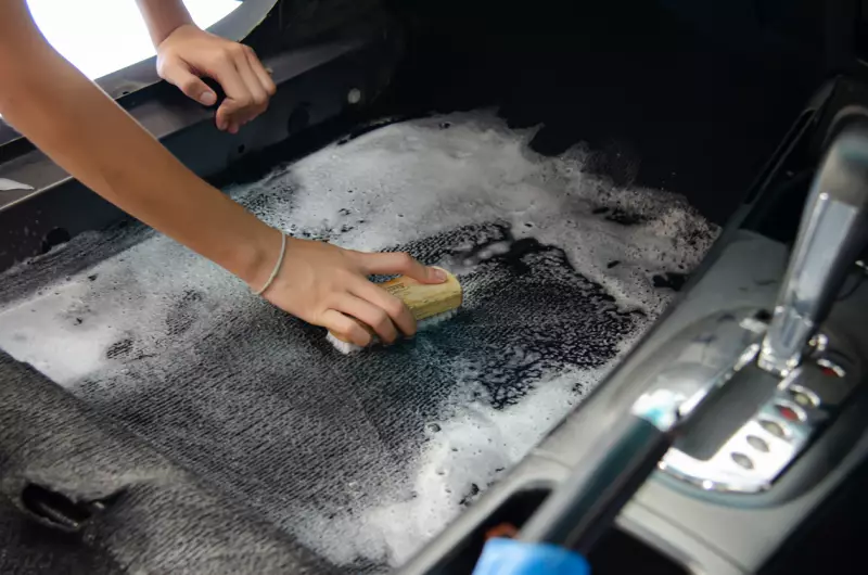 How to clean your car's carpet 